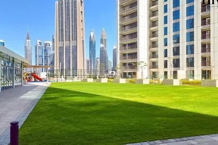 Stunning 2 Bed In Downtown Views Apartman Dubaj 0*,  Egyesült Arab Emírségek